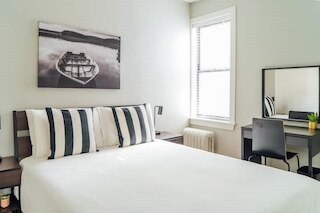 Ideal 1BR Stay - Roscoe 1D