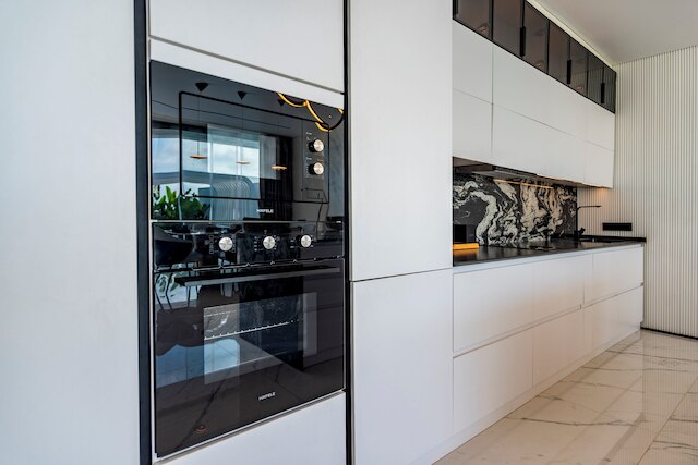 スカイ スター ウルワツ