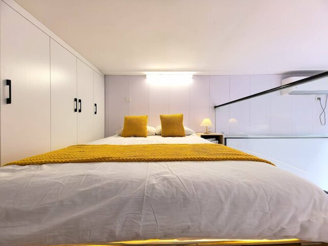 Shanghai Hills & Aromahome Shikumen