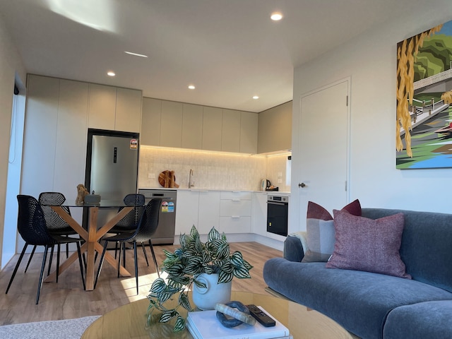 アーマー エグゼクティブ ステイズ