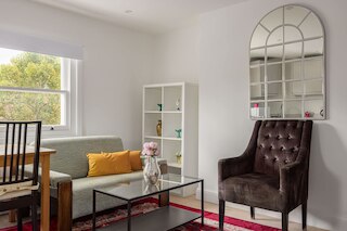 Modern Kensington Studio