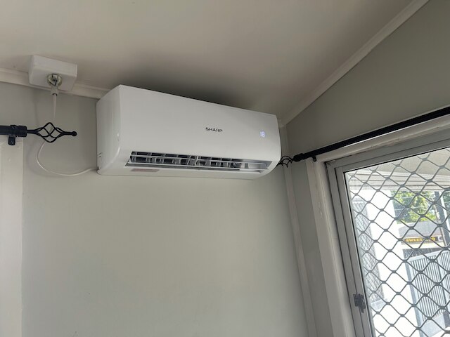 フェイロアキミシ