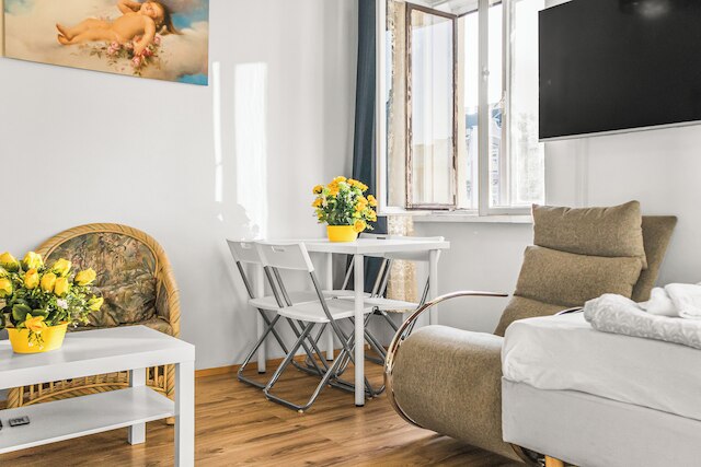 Affordable 2BR Apt Near Danube