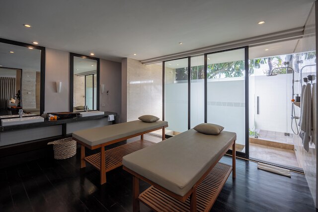 By The Cliff Bali Villa