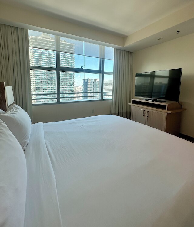 ブリッケル シービュー 2ベッドルーム フリーパーキング by パレルモ ホーム