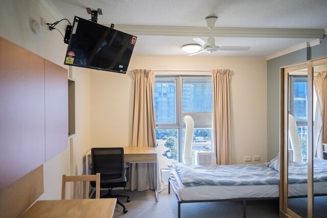 シャフストン サービス アパートメント