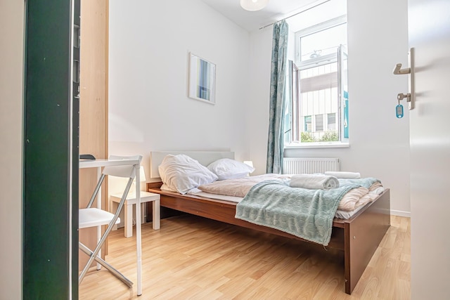 6BR Apt with Garden near Danube