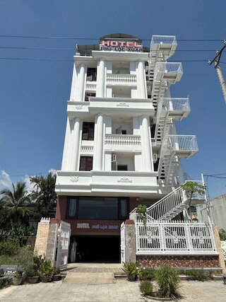 OYO 1296 Phu Loc Xuan Hotel Danang