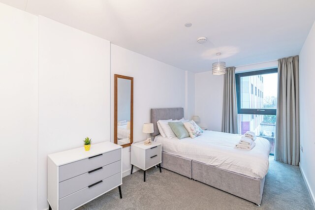 インシグニア by Guestz