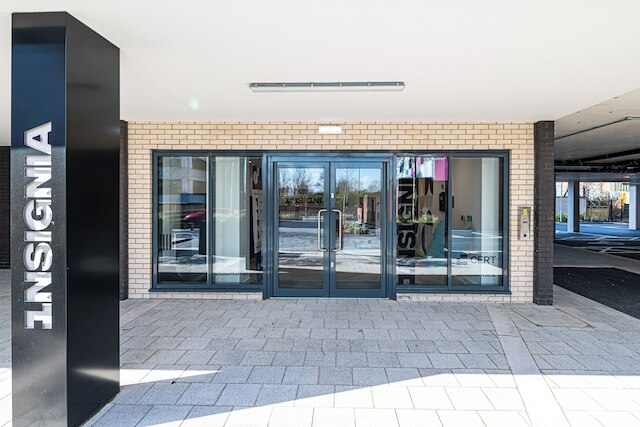 インシグニア by Guestz