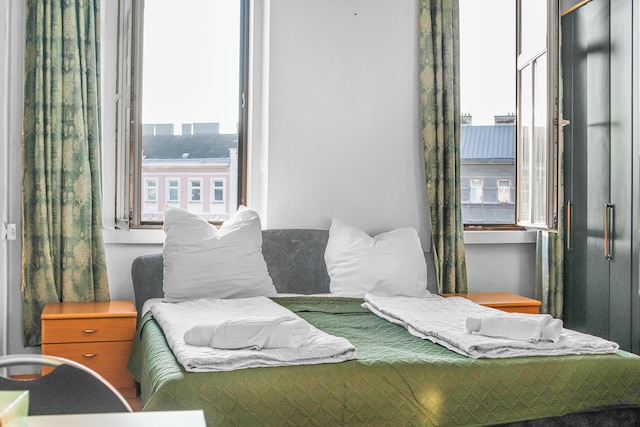 Charming 2BR Apt in Prime Location