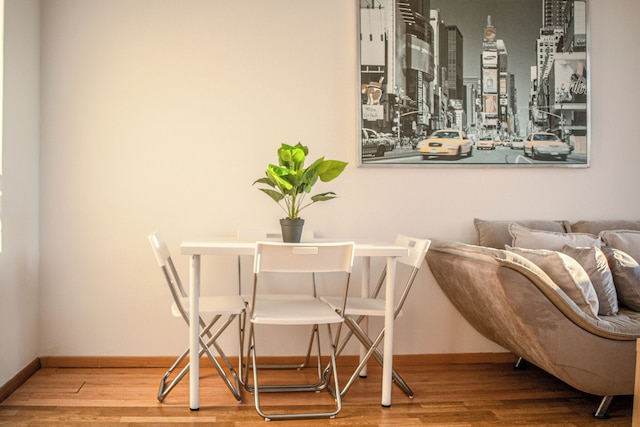 Charming 2BR Apt in Prime Location