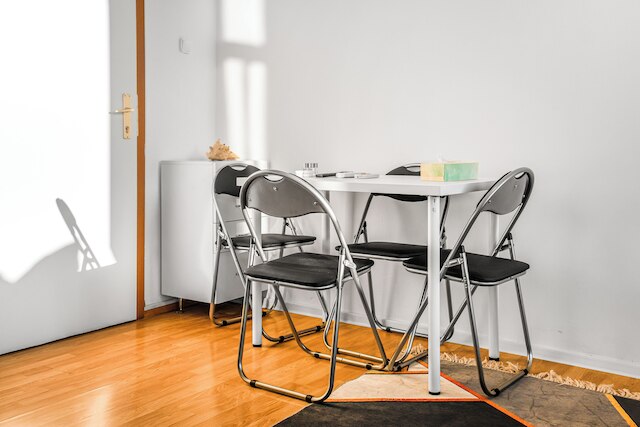 Charming 2BR Apt in Prime Location