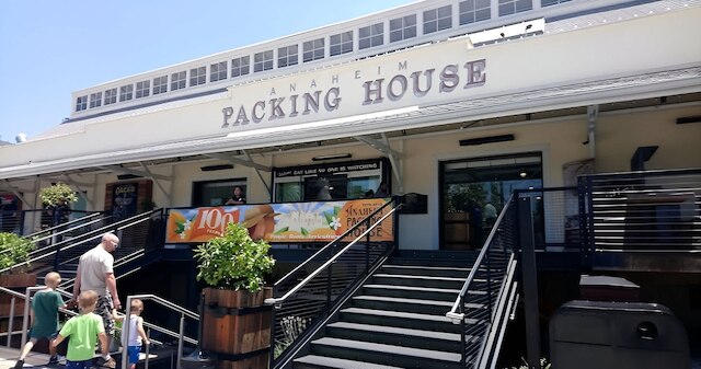 Luxury Stay Near Disneyland Pool Gym Free Parking