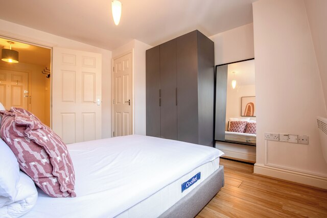 ケンジントン & アールズコート 1 ベッド アパートメント - 4 ゲスト