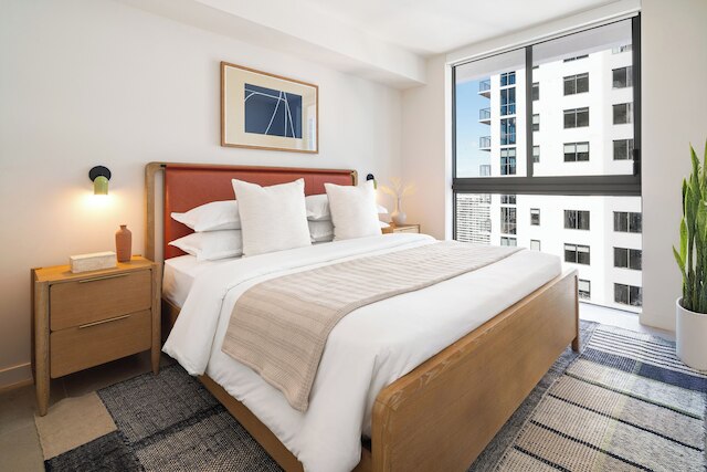 ザ クロスビー マイアミ ワールドセンター