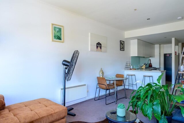 ラグジュアリー アパートメント イン ザ ハート オブ ドックランズ