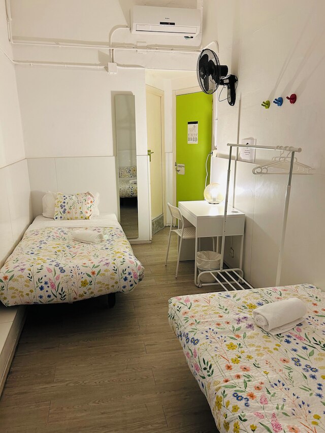 セントラル アンド ベーシック ウニベルシタット