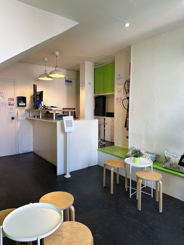 セントラル アンド ベーシック ウニベルシタット