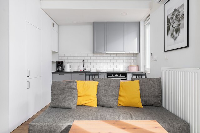 RentPlanet - Fort Wola