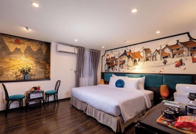 Hanoi Lullaby Hotel & Travel