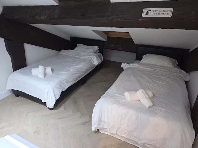 リバプール ペントハウス - スリープス 8 - シティセンター