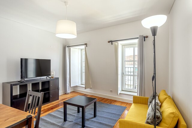 Bairro Alto Typical by Homing