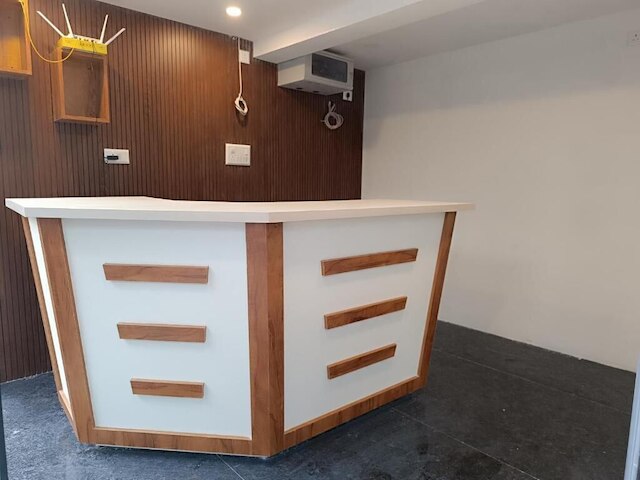 ホテル ブラフマ