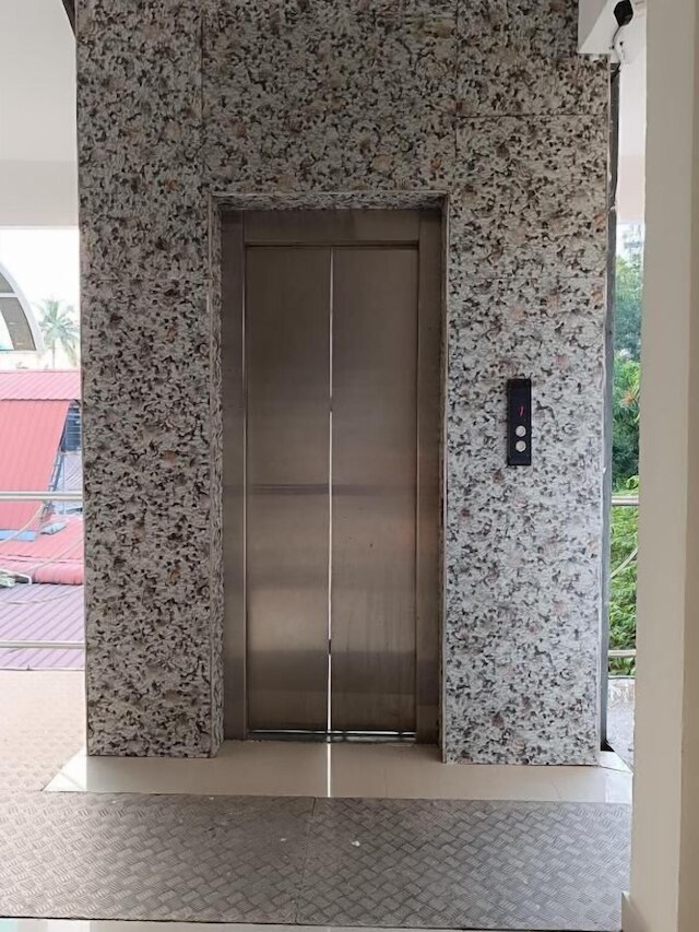 ホテル ブラフマ