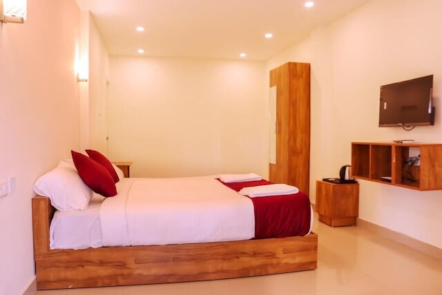 ホテル ブラフマ