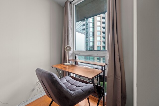 アトランティス アット ウォーターパーク シティ コンドズ イン ダウンタウン