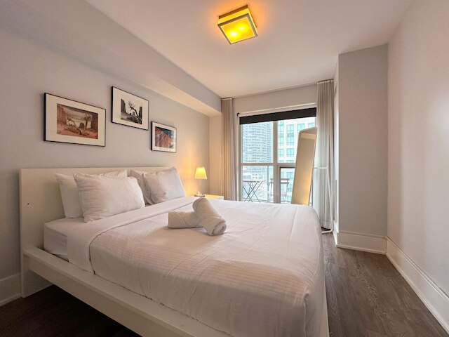 300 フロント ラグジュアリー コンドス