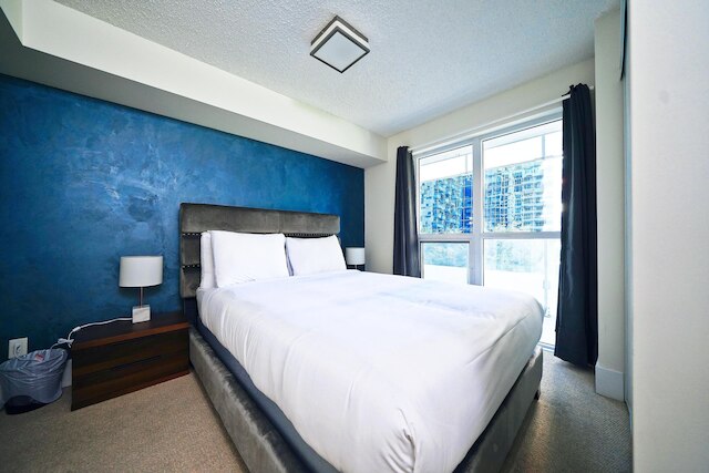 300 フロント ラグジュアリー コンドス