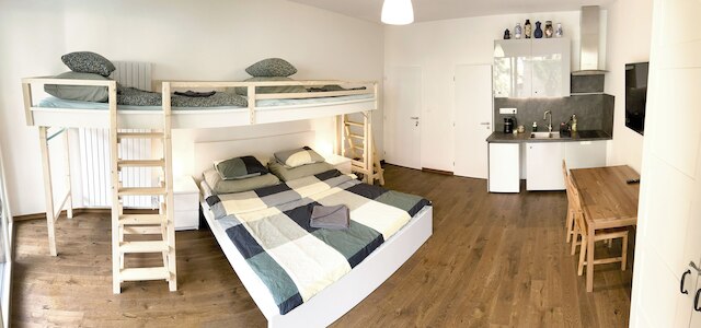 クワイエット セントラル ステイ & パーキング アシスタンス