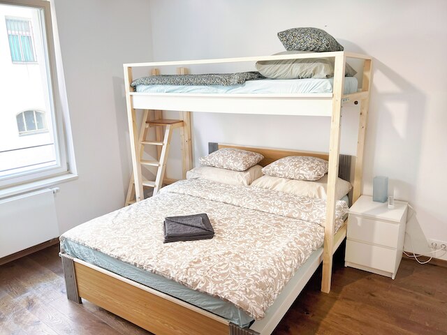 クワイエット セントラル ステイ & パーキング アシスタンス