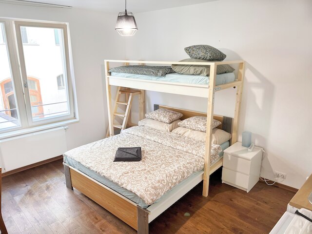 クワイエット セントラル ステイ & パーキング アシスタンス