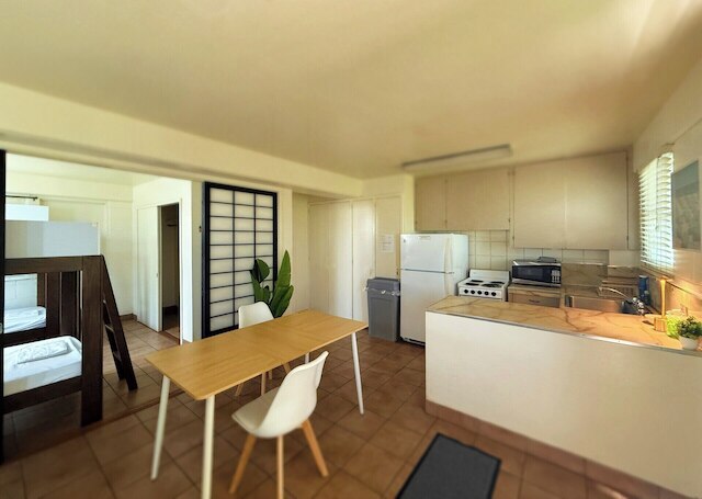 Bposhtels Waikiki Retreat