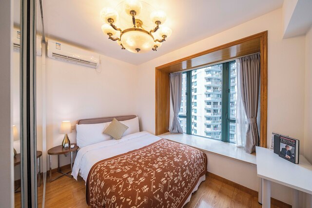 Tyms Xujiahui Modern 2BR APT