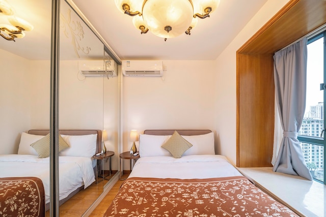 Tyms Xujiahui Modern 2BR APT