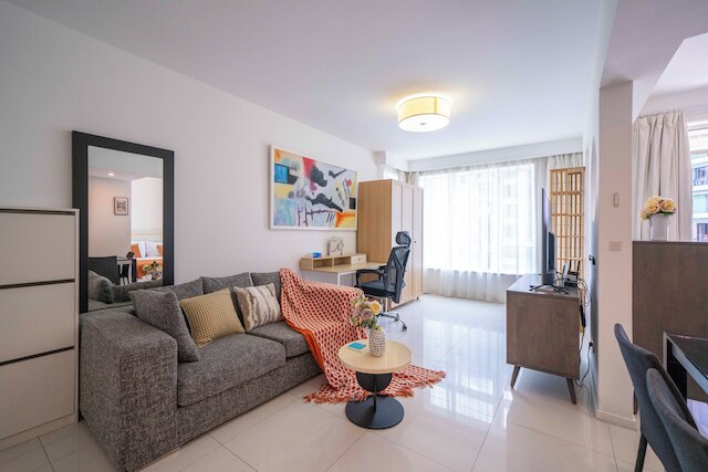 Tyms Xujiahui Stylish 1BR APT