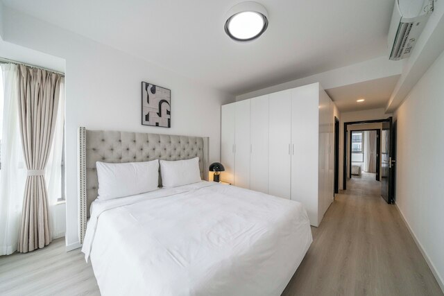 Tyms Spacious 3BR 2BA APT Laishi Di