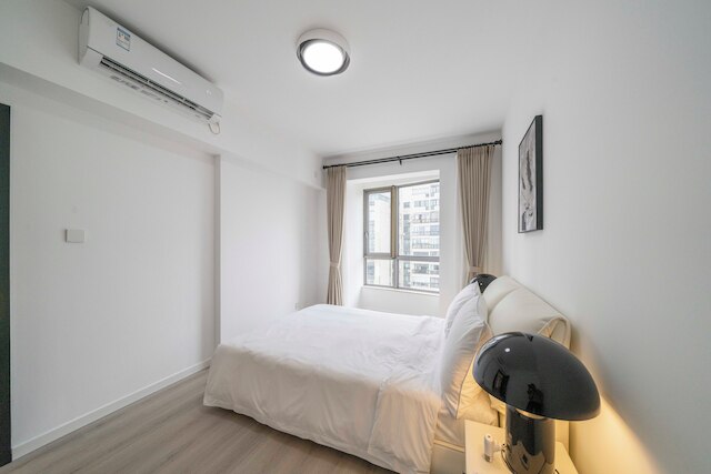 Tyms Spacious 3BR 2BA APT Laishi Di