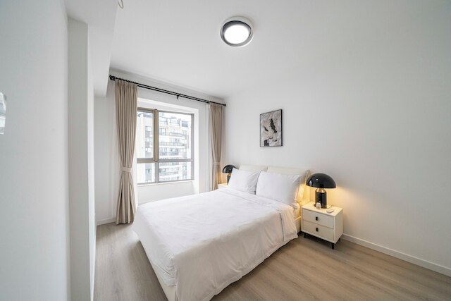 Tyms Spacious 3BR 2BA APT Laishi Di