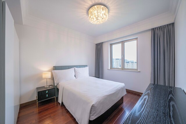 Tyms Xintiandi Elegant 3BR 2BA APT