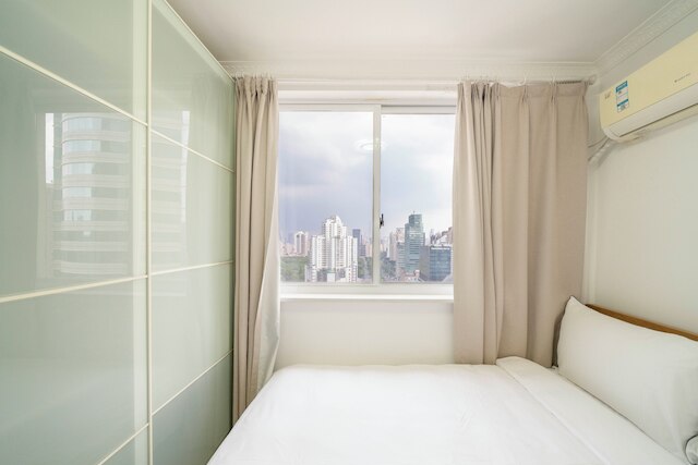 Tyms Xujiahui Premium 3BR 2BA APT