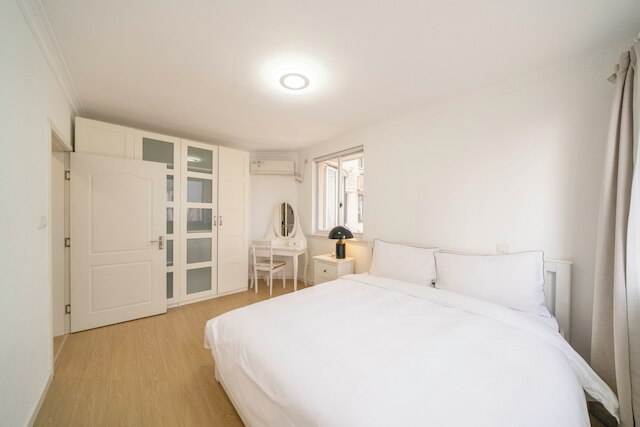 Tyms Xujiahui Premium 3BR 2BA APT