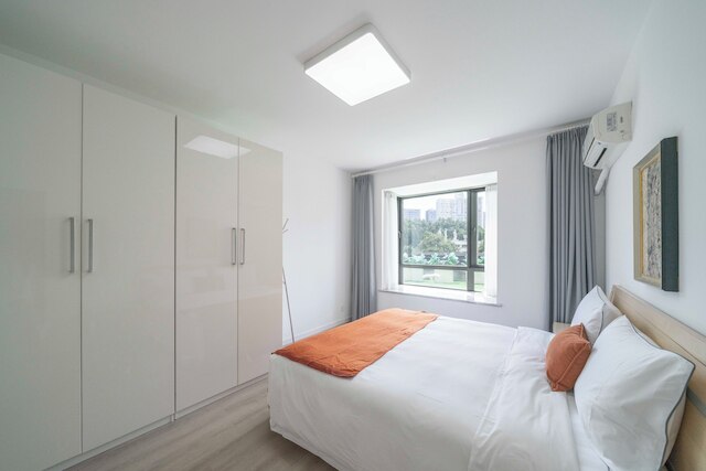 Tyms Family 3BR 2BA APT  Crystal Garden