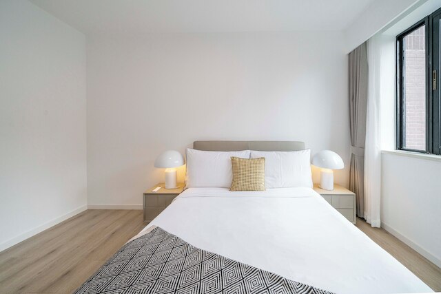 Tyms 2BR APT Hongqiao Paris Classic