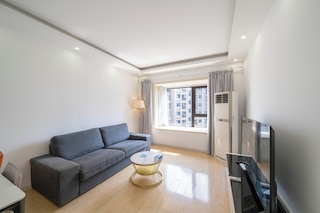 Tyms 2BR APT Xujiahui Dacheng Residence