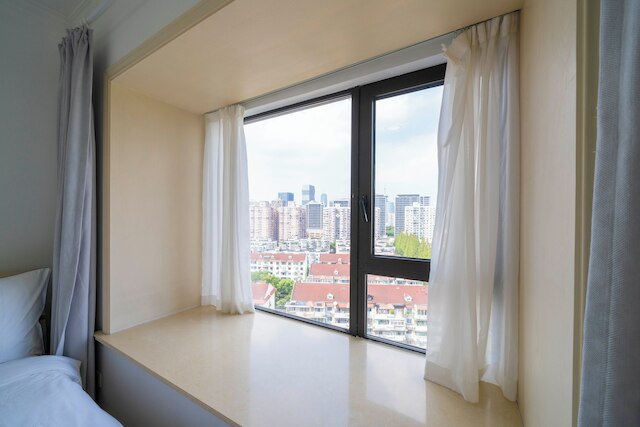 Tyms 2BR APT Xujiahui Dacheng Residence